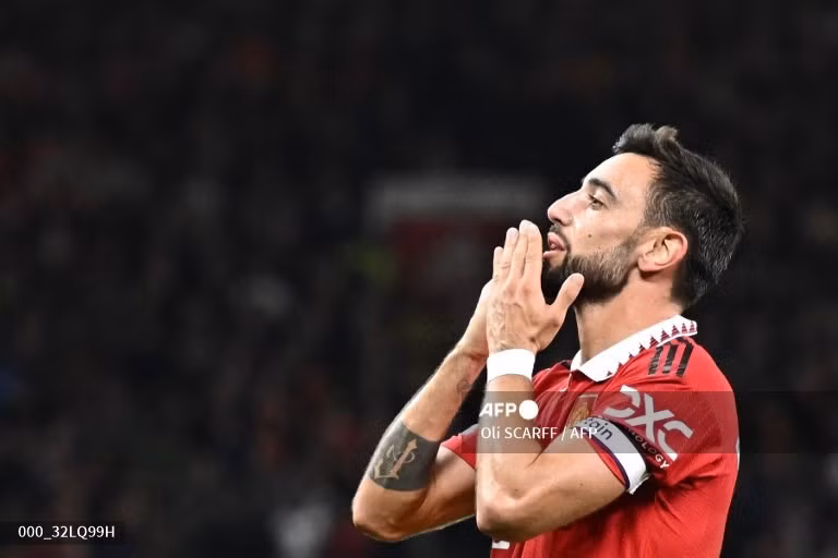 Bruno Fernandes dập tắt mọi hy vọng của Tottenham. Ảnh: AFP