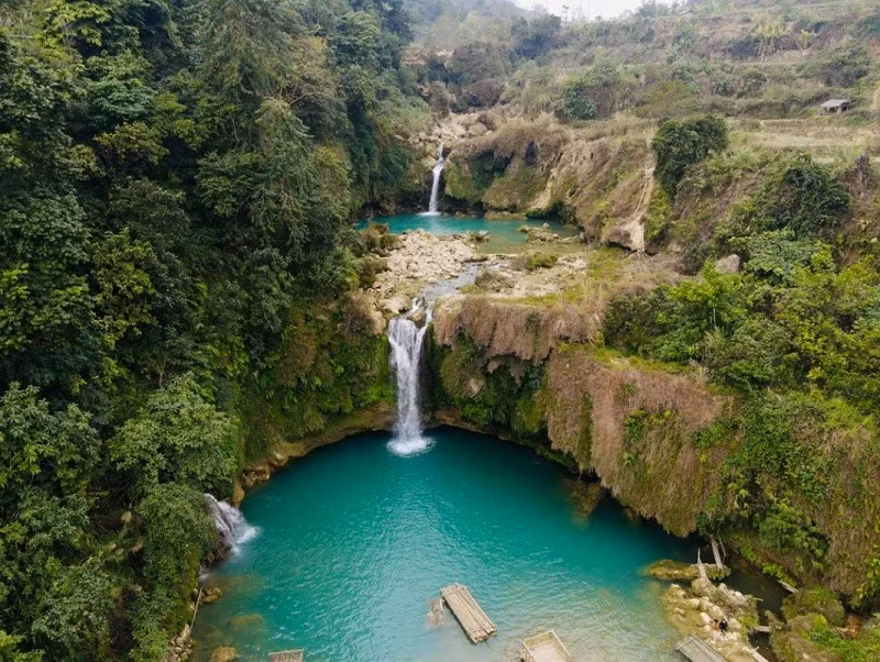 Thác Chiềng Khoa. Ảnh: Sinhtour