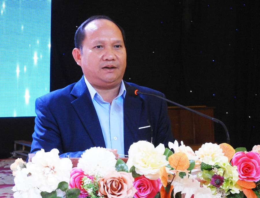 Phó Bí thư Tỉnh ủy Rah Lan Chung phát biểu chỉ đạo tại hội nghị. Ảnh: Thanh Nhật