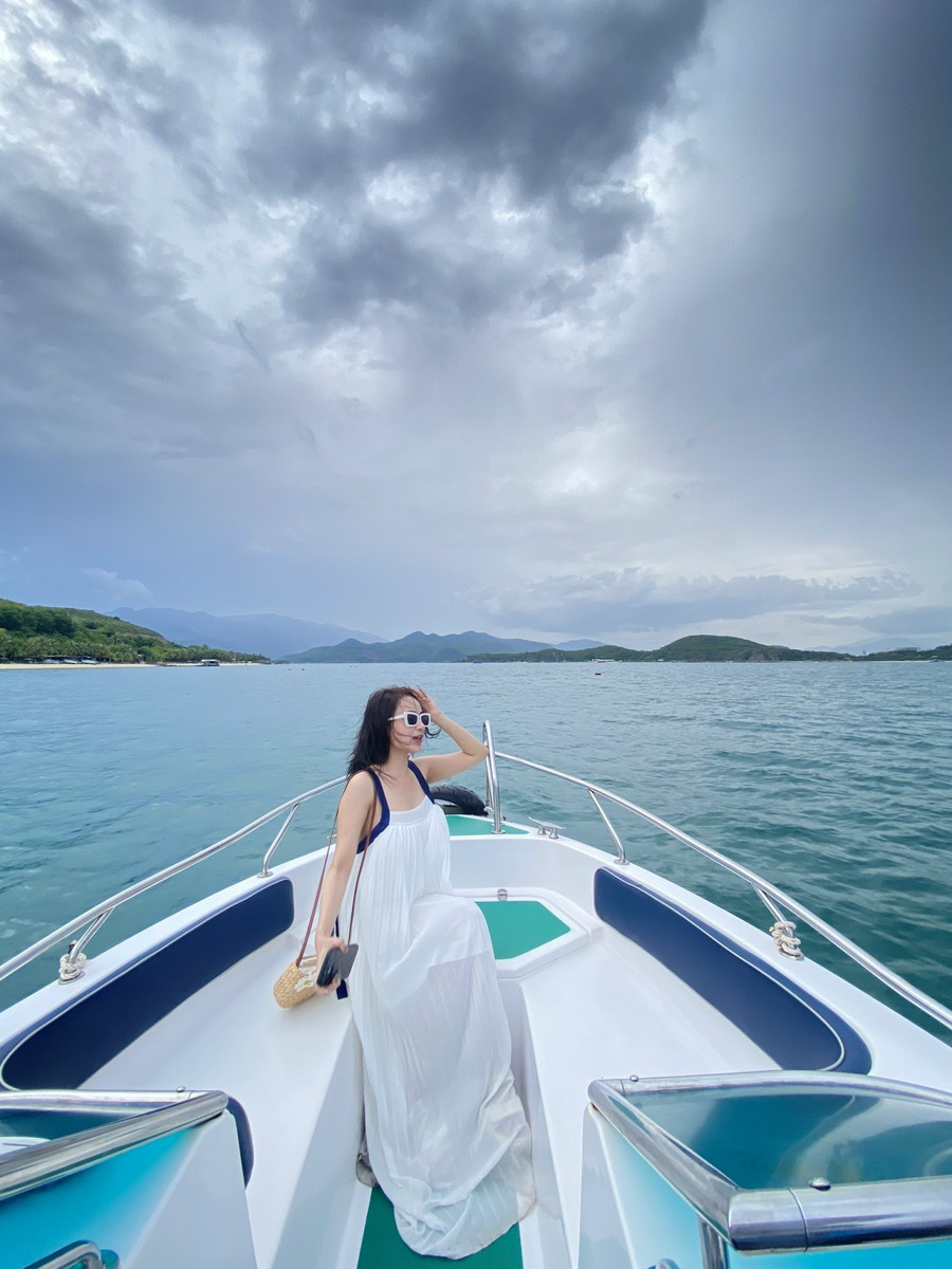 Lê Khanh chọn tour 3 đảo Nha Trang.