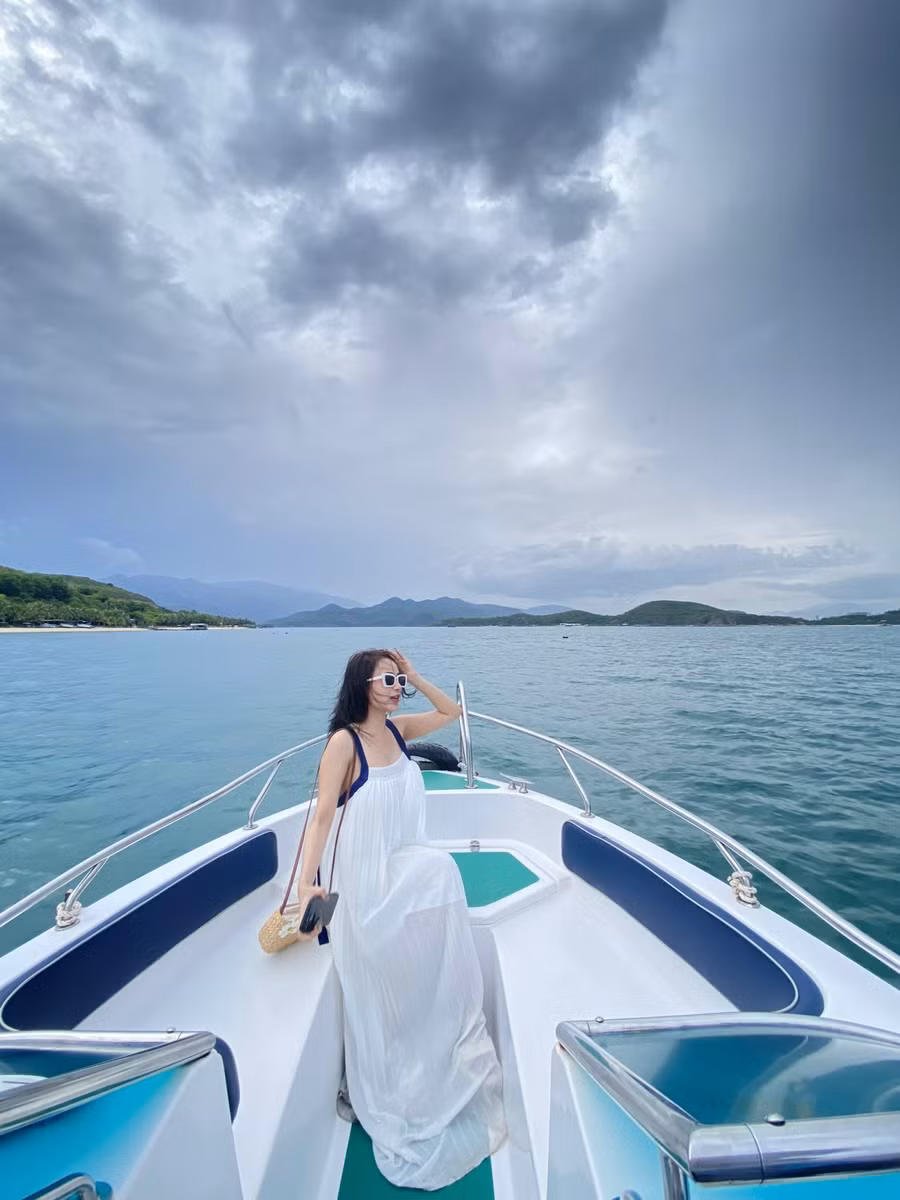 Lê Khanh chọn tour 3 đảo Nha Trang.