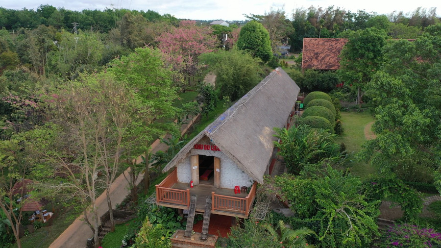 Nhà dài tại Khu du lịch sinh thái văn hoá cộng đồng Ko Tam (Đắk Lắk). Ảnh: Báo Đắk Lắk