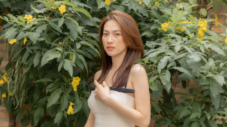 Phương Anh Đào cho biết cô đang trên hành trình thay đổi hình ảnh, trưởng thành và phóng khoáng hơn. Nữ diễn viên cũng đã không còn 