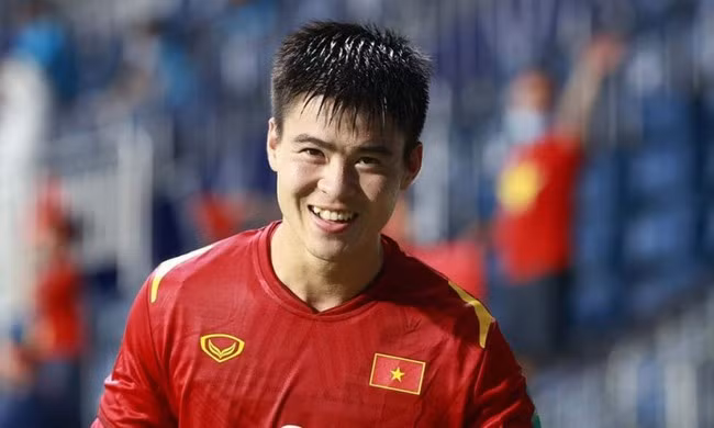 Duy Mạnh, Thành Chung nhận được sự quan tâm lớn từ CLB Malaysia.