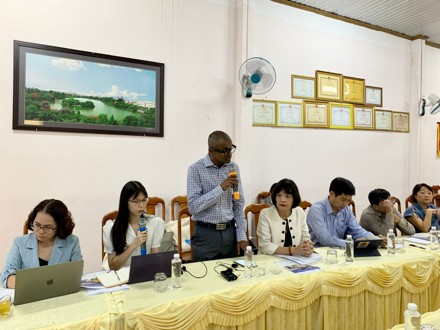 Ông Maharanja Muthu-Trưởng Chương trình Vì sự sống còn và phát triển trẻ em (Tổ chức Unicef) phát biểu tại buổi làm việc. Ảnh: Như Nguyện Ông Maharanja Muthu- Trưởng Chương trình Vì sự sống còn và phát triển trẻ em (Tổ chức Unicef) phát biểu tại buổi làm việc. Ảnh: Như Nguyện