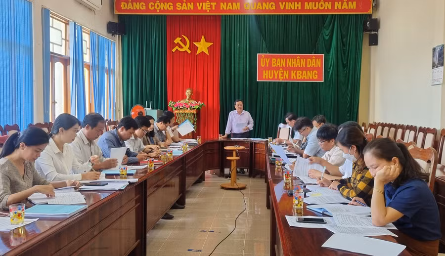 Quang cảnh buổi làm việc. Ảnh: Hà Phương