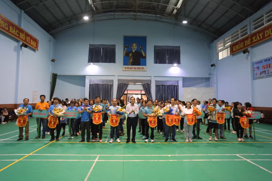 9 đơn vị trong Khối thi đua các cơ quan Đảng tỉnh đã tham gia Hội thi Ảnh: Văn Ngọc