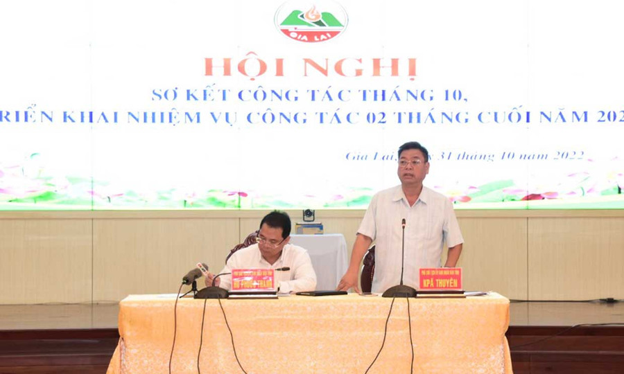 Phó Chủ tịch UBND tỉnh Kpă Thuyên phát biểu chỉ đạo hội nghị. Ảnh: Đức Thụy Phó Chủ tịch UBND tỉnh Kpă Thuyên phát biểu chỉ đạo tại hội nghị. Ảnh: Đức Thụy