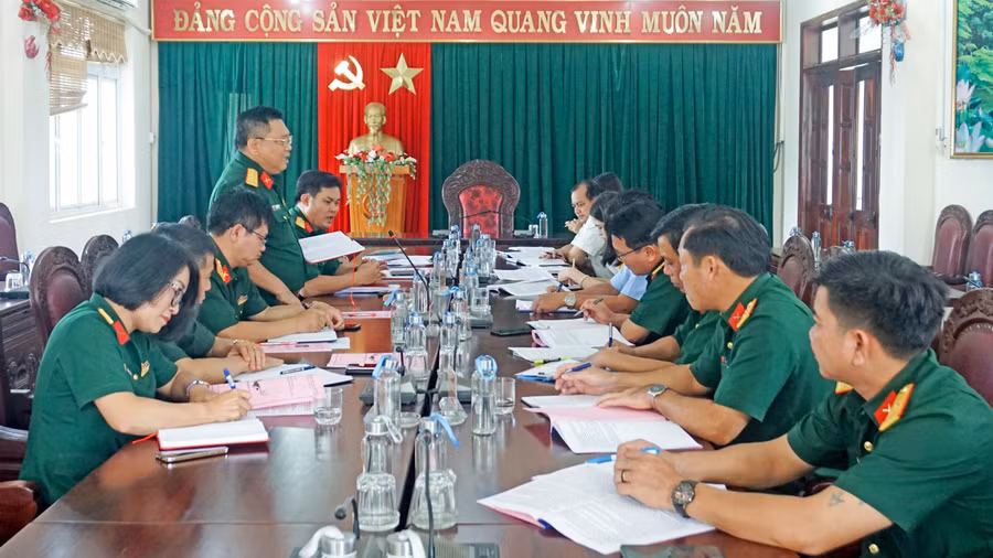 Quang cảnh buổi làm việc. Ảnh: Sơn Tùng