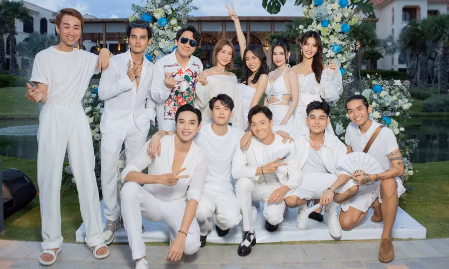 Dàn sao Việt đến dự đám cưới Diệu Nhi trước một ngày. Ảnh: NSCC