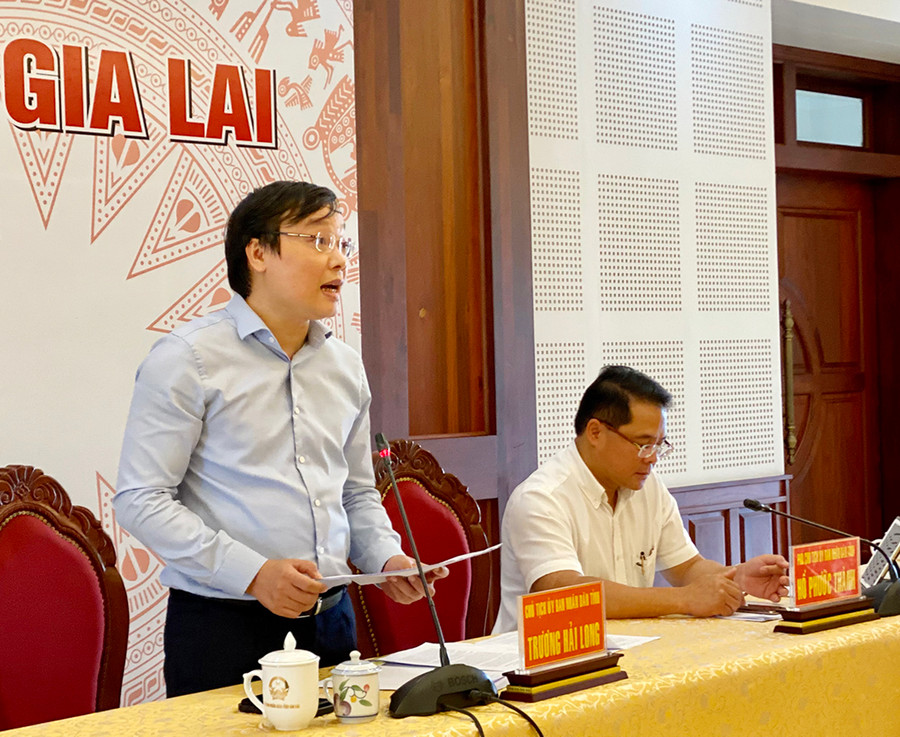Đồng chí Trương Hải Long-Phó Bí thư Tỉnh ủy, Chủ tịch UBND tỉnh phát biểu chỉ đạo, kết luận Hội nghị. Ảnh: Hà Duy