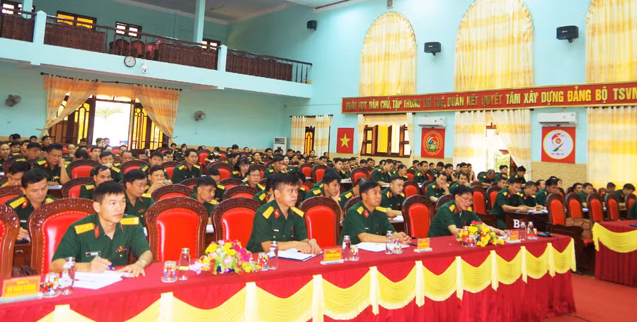 Các đại biểu về dự hội nghị. Ảnh: Kim Hồng Các đại biểu về dự hội nghị. Ảnh: Kim Hồng