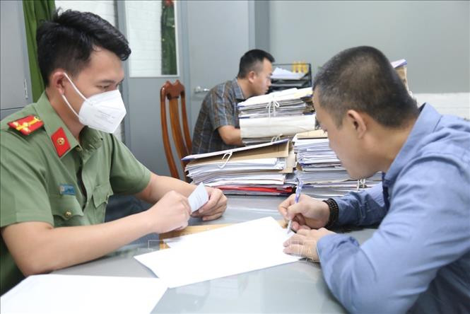 Ông N.T.Q. tại cơ quan Công an. Ảnh TTXVN Ông N.T.Q. tại cơ quan Công an. Ảnh TTXVN