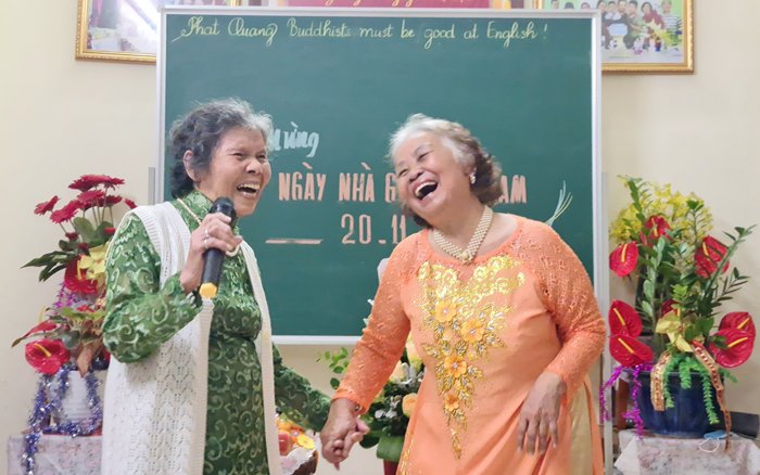 Mỗi ngày đi học là một ngày vui.