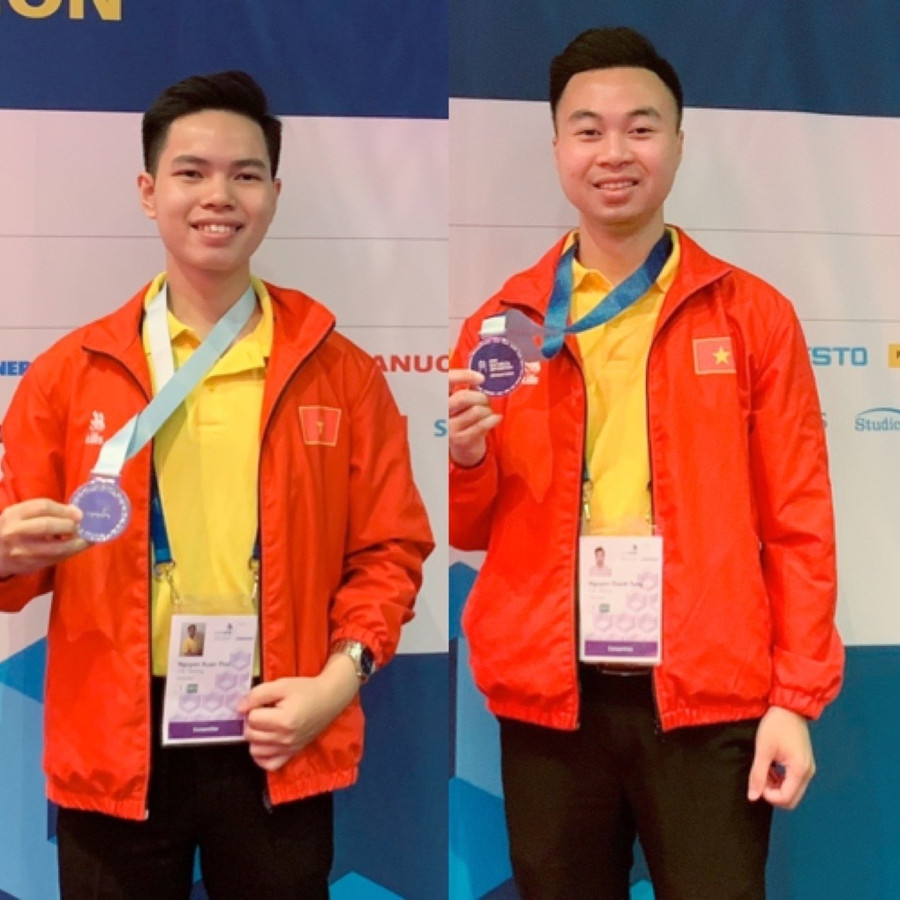 Thí sinh Nguyễn Xuân Thái và Nguyễn Thanh Tùng. Ảnh nguồn VnExpress