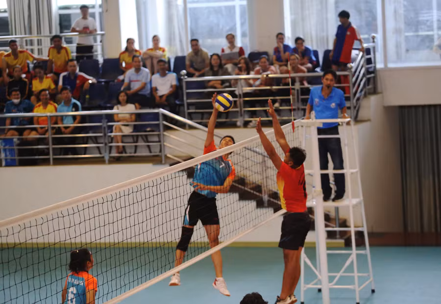 Các màn tranh tài đã diễn ra hấp dẫn và gay cấn. Ảnh: Văn Ngọc