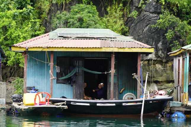 Bản thân các di sản văn hoá, đặc biệt là di sản thế giới như vịnh Hạ Long là tài nguyên du lịch vô cùng giá trị. Ảnh: Hoàng Dương