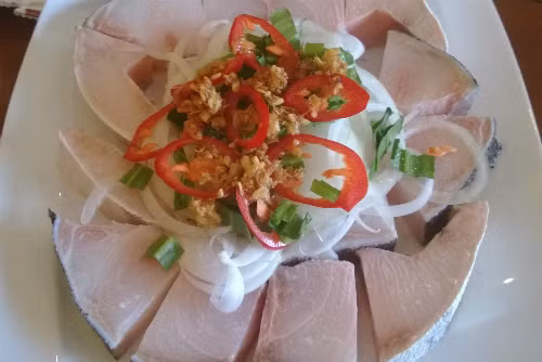 Người suy thận có nhu cầu chất đạm khoảng 0,5-0,8 g cho mỗi kg một ngày.