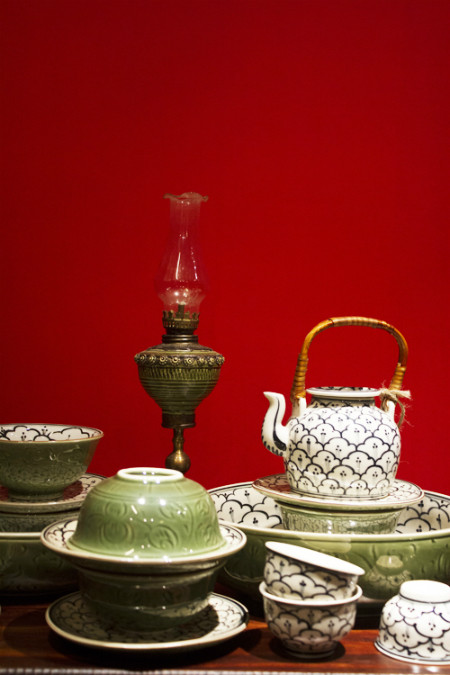 Màu đỏ, vàng phù hợp cho các dịp lễ cổ truyền. Màu đỏ, vàng phù hợp cho các dịp lễ cổ truyền.