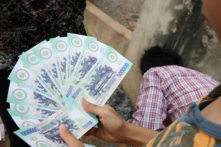 Ngăn chặn nạn in tiền vàng mã sử dụng hình ảnh đồng tiền Việt Nam ảnh 1