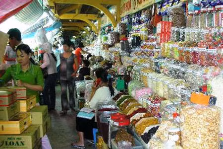 Việc tăng giá trong dịp Tết bao giờ được kiểm soát? ảnh 1