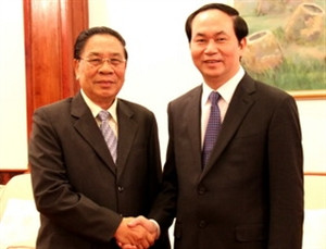 Chủ tịch Chummaly Saynhason tiếp Bộ trưởng Trần Đại Quang. Chủ tịch Chummaly Saynhason tiếp Bộ trưởng Trần Đại Quang.