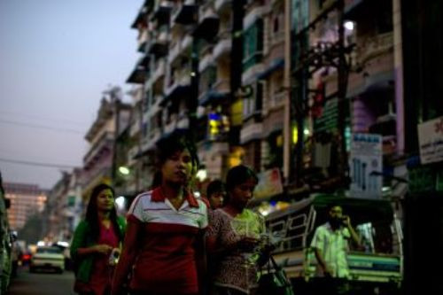 Một góc phố ở Yangon (Myanmar).
