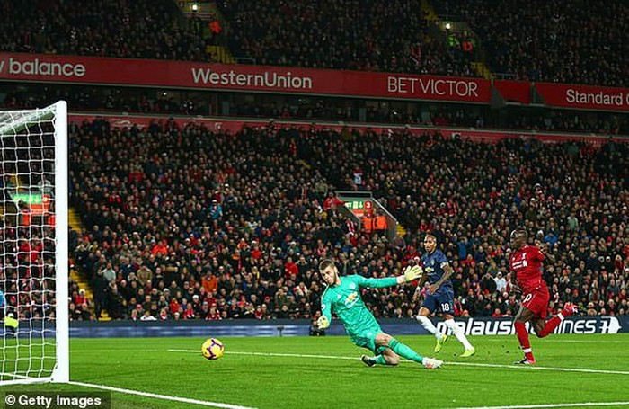 Bàn thắng mở điểm của Mane.