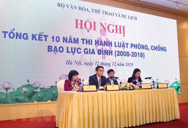 Phó Thủ tướng Chính phủ Vũ Đức Đam phát biểu tại hội nghị. (Ảnh: Thành Đạt/TTXVN)  Phó Thủ tướng Chính phủ Vũ Đức Đam phát biểu tại hội nghị. (Ảnh: Thành Đạt/TTXVN)