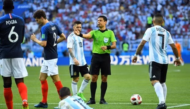  Trọng tài Faghani bắt chính 4 trận ở World Cup 2018
