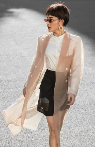  Cô cũng thể hiện sự chỉn chu và đầu tư khi liên tục thực hiện những bộ ảnh để thử sức với nhiều phong cách và chứng minh cho công chúng thấy sự thay đổi của mình.