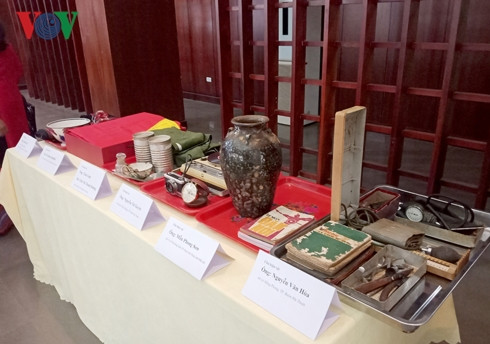  Một số hiện vật do các cá nhân hiến tặng Bảo tàng tỉnh Đắk Lắk.