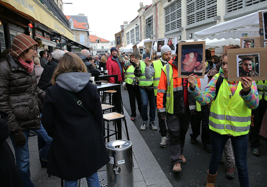 Tại thị trấn Biarritz, phía nam nước Pháp, những người ủng hộ phong trào 