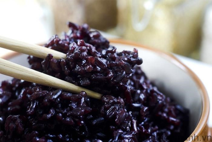 Gạo đen là lương thực quý  Gạo đen là lương thực quý