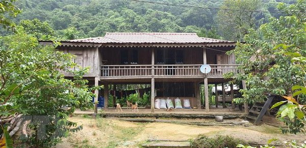  Nét đẹp văn hóa của nhà sàn người Vân Kiều tại Quảng Bình. (Ảnh: Võ Dung/TTXVN)