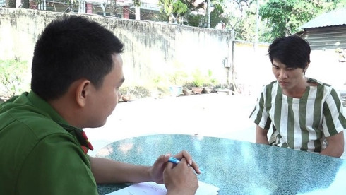  Võ Như Dũng khai nhận làm như vậy do ghen tuông. 