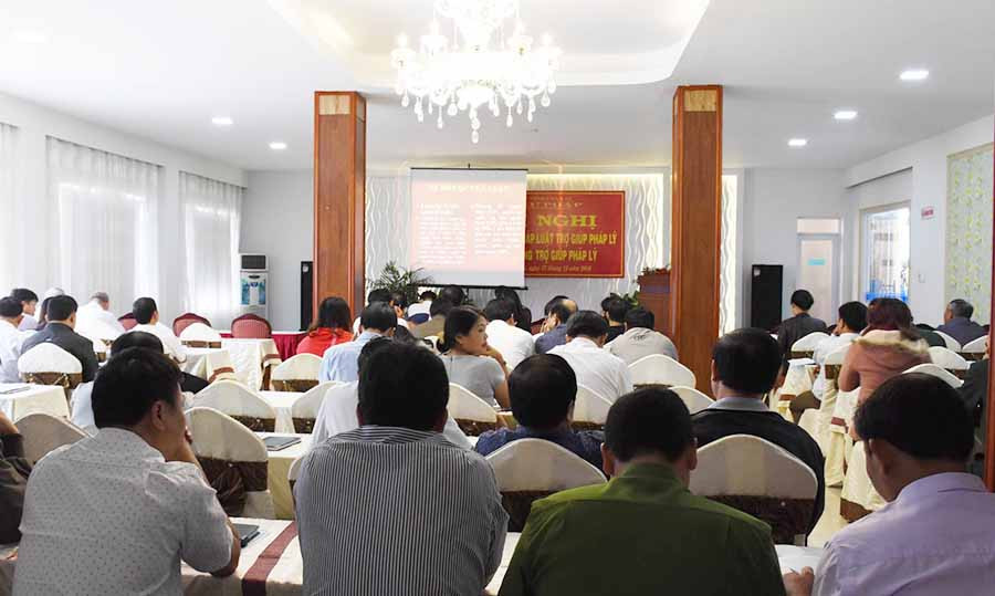 Quang cảnh hội nghị. Ảnh: Hà Phương