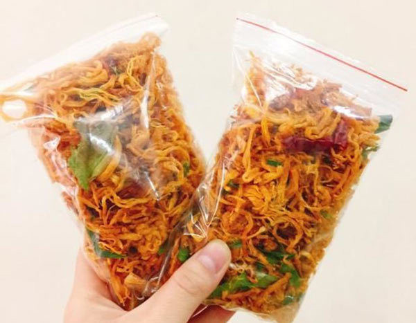 Nhiều đồ ăn vặt bị cấm khi nhập cảnh Nhiều đồ ăn vặt bị cấm khi nhập cảnh