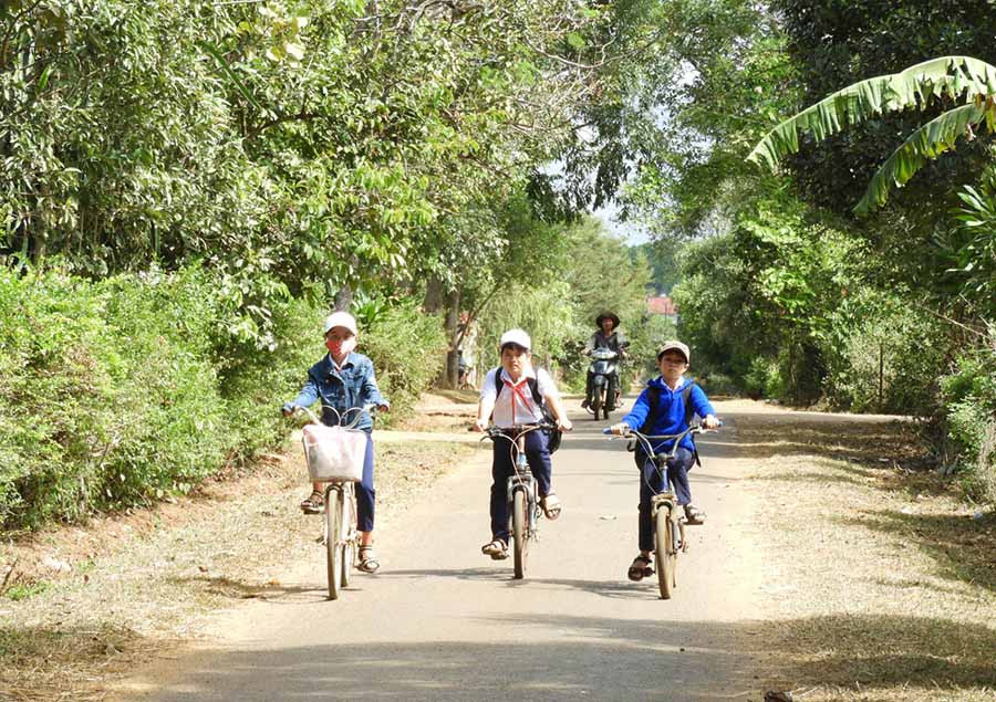 Quang cảnh thanh bình làng Sơr Xã Biển Hồ hôm nay. Ảnh: T.N