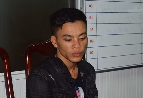  Trần Phú Bình tại cơ quan điều tra. Ảnh: Mạnh Hùng