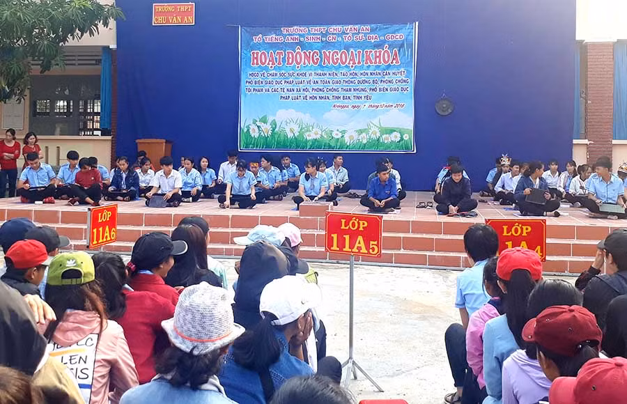  Ảnh Website của trường.