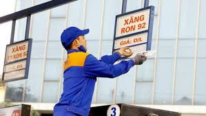  Các mặt hàng xăng - dầu tiếp tục giảm giá từ 15h00 ngày 21/12/2018. (Ảnh internet)