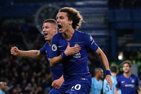 David Luiz có một trận đấu ấn tượng giúp Chelsea có chiến thắng. (Ảnh: Getty). 