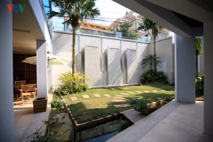 Các không gian luôn mở ra đối thoại với thiên nhiên. Các không gian luôn mở ra đối thoại với thiên nhiên.