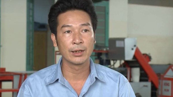 Anh Nguyễn Hồng Chương (44 tuổi), dù chỉ học hết lớp 8 nhưng đã cho ra đời hàng chục phát minh, sáng chế có ích cho cộng đồng.