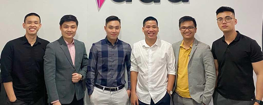 Đội ngũ sáng lập và các cộng sự của ứng dụng Tada đều là những gương mặt trẻ. Ảnh: Trung Vũ