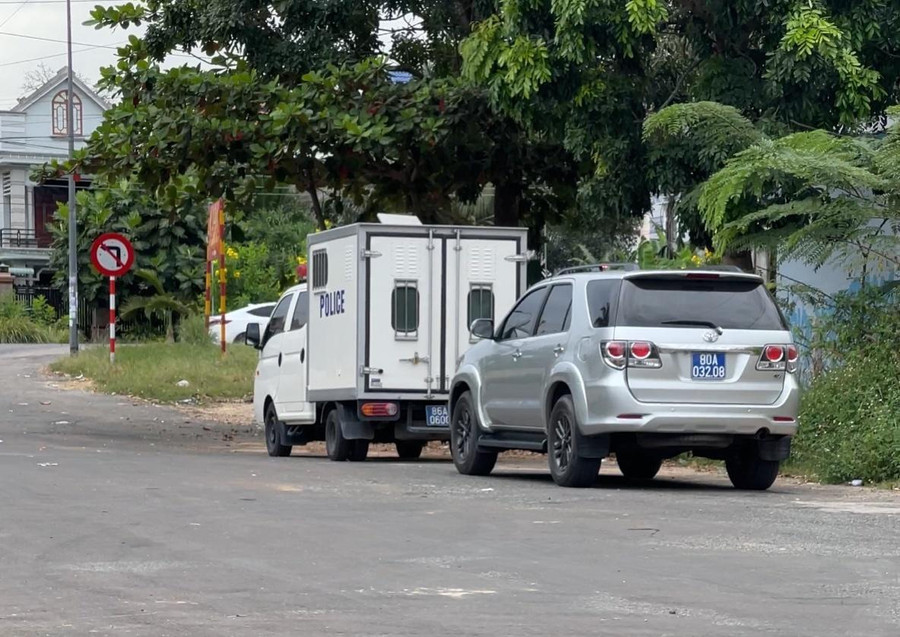 Bị can Tú bị khởi tố về hành vi dùng nhục hình đối với người đang bị phạt tù - Ảnh: Q.H