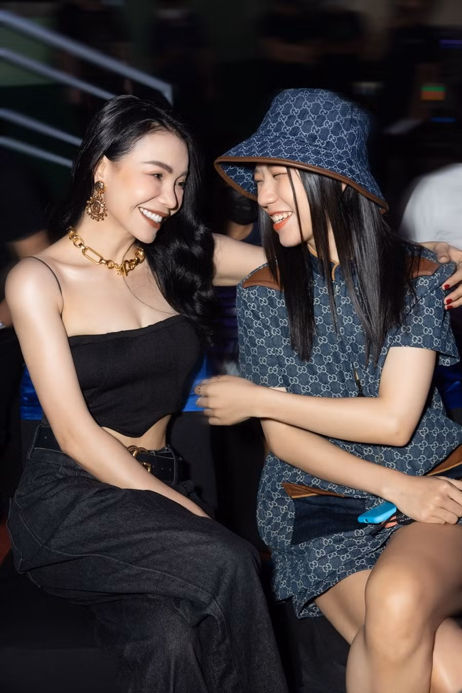 Thời gian qua , Trà Ngọc Hằng được mọi người biết đến là một trong những nghệ sĩ sở hữu body đẹp do thường xuyên tập gym, yoga, và lối sống lành mạnh, tích cực.