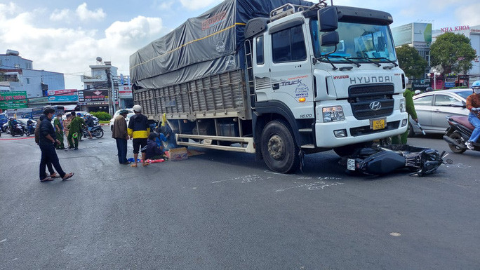 Hiện trường vụ tại nạn thương tâm. Hiện trường vụ tại nạn thương tâm