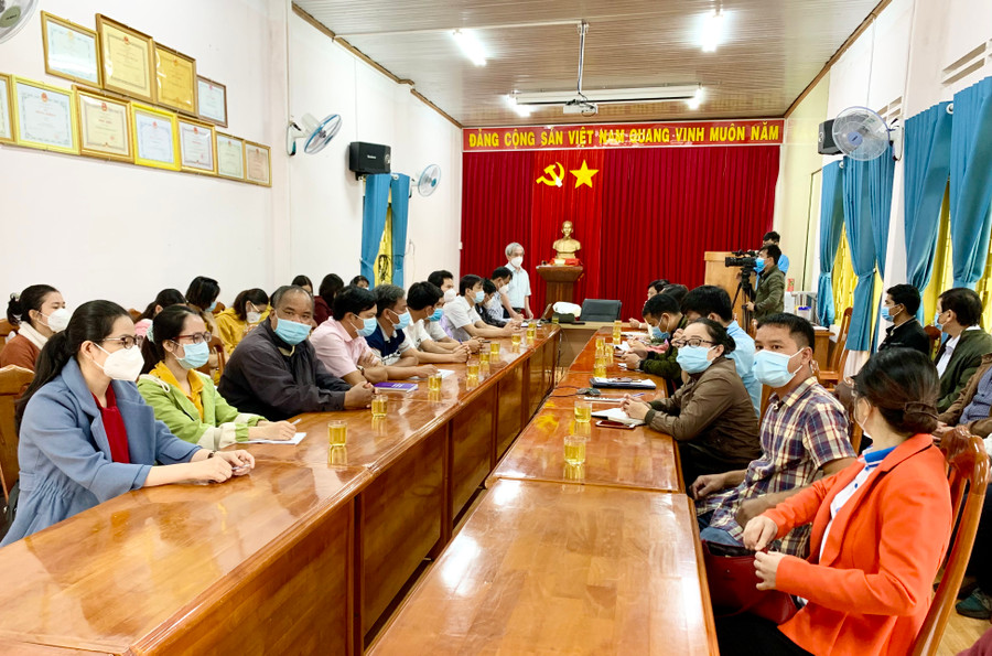 Sở Y tế tỉnh phối hợp với Bệnh viện Nhi đồng 1-TP. Hồ Chí Minh tổ chức huấn luyện liệu pháp oxy trong điều trị Covid-19. Ảnh: Như Nguyện